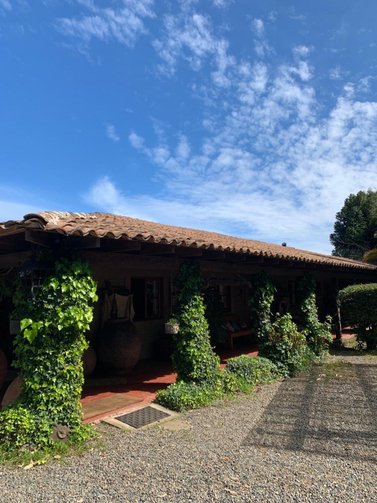 Fundo San Bonifacio Guest House Chanco Exterior foto